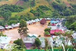 凭借全省的共同努力，广南省各山区村庄的住房问题得到了解决。